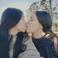 AshleyandCleoのアバター写真