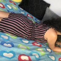 AngelaRisso Φωτ, Προφίλ