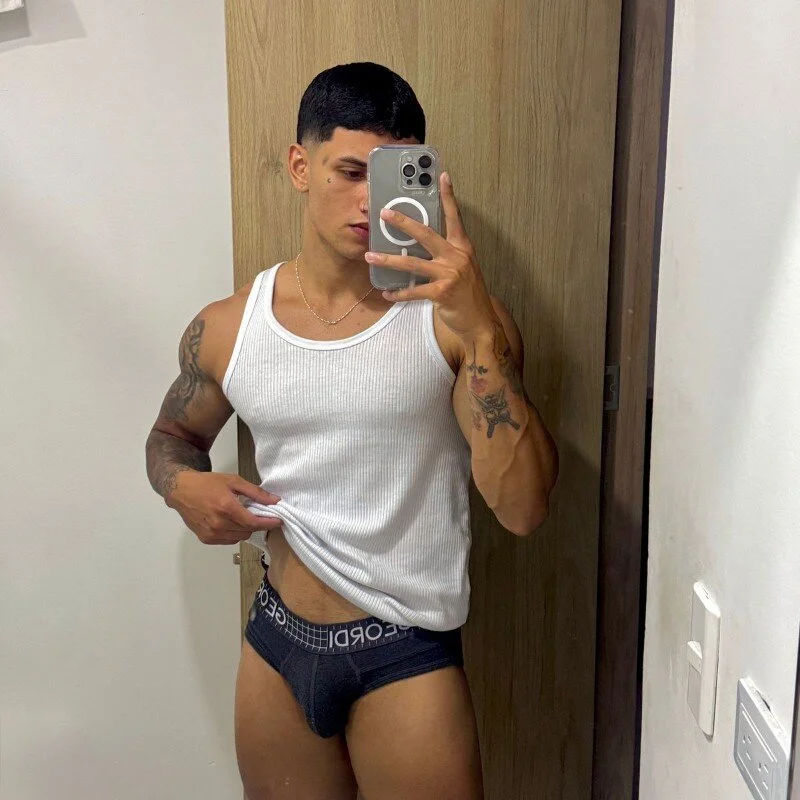 davis_alx1 Stripchat profile image