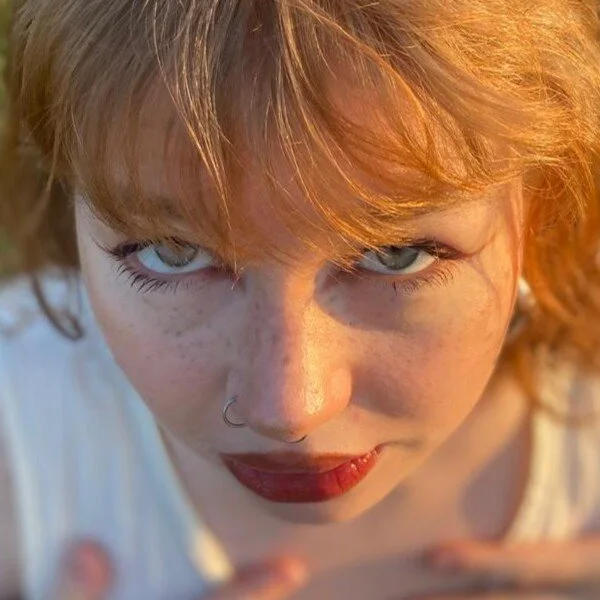 LolaFlirt Stripchat profile image