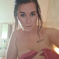 Alice-In-WonderlandXX's Profile Pic