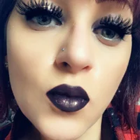 Loverz2's Profile Pic
