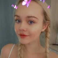 Lily_holyys profilbillede