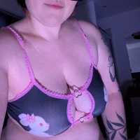 Divinebunnie's Profile Pic