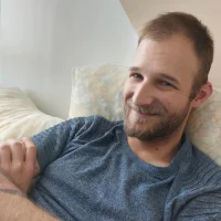 deanB25's Profile Pic