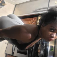 seximonet's Profilbild