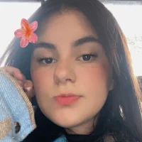 Gambar Profil emiliaharper408