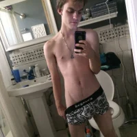 תמונת פרופיל של aztwink23licks