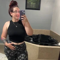 cookiiee_19's Offline Chat Room