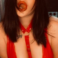 CurvyMommyMenace's Profile Pic