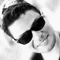 01karloz23's Foto Profil