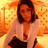 Roxanne_Han's Avatar Pic