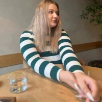 صورة الملف الشخصي لـ ArielDown