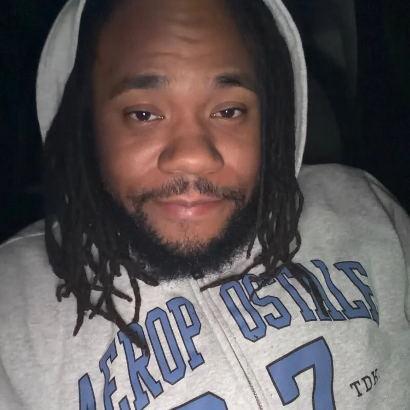 TheyLuvQUAN444 profile photo