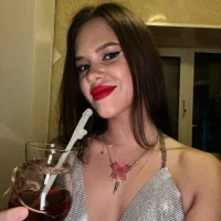 صورة الملف الشخصي لـ doubleKitty13