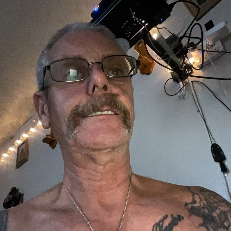 slut1301cd profile photo