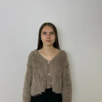 HollyAdrian 的个人资料图片