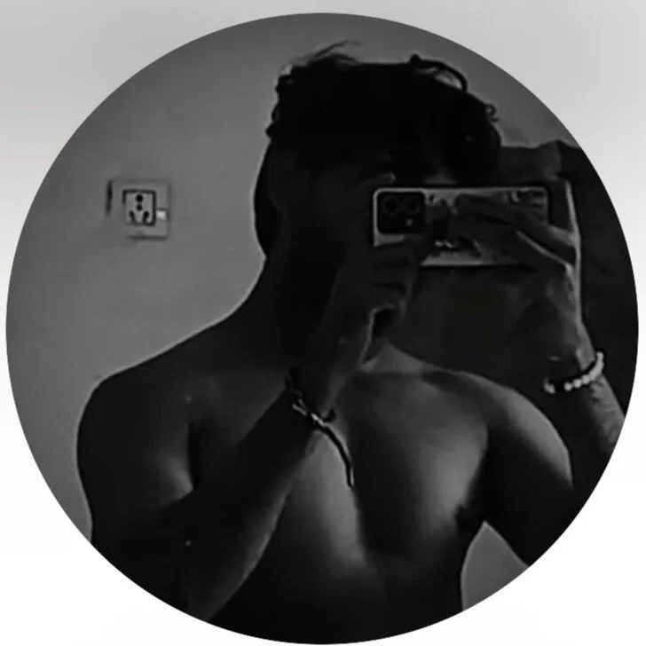 silent_soul143 profile photo