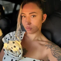 Vanessa_Sky_