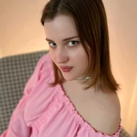 EllieGarson   頭像圖片