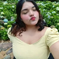 kira_vegaa's Profile Pic