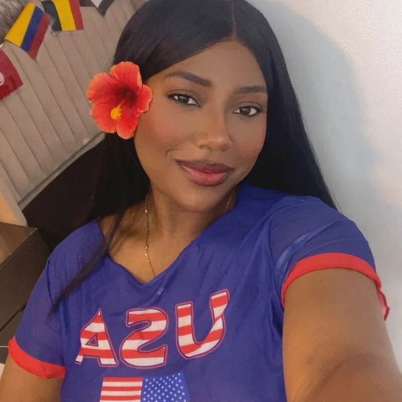 Adelyn_vel