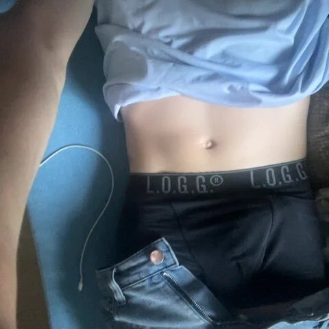 lolomus25 profile photo