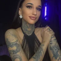 KristinaLux's Avatar Photo