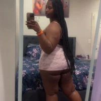 Chinxx_Londyn এর প্রোফাইল ছবি