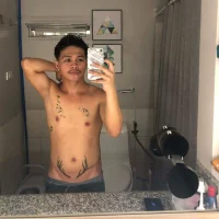 Twink_Tony0205