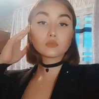 MollyNext's Profile Pic