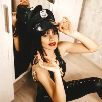 DianaDixie's Profile Pic