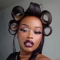 Профилна снимка на DoYouLoveKiki