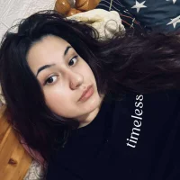 yaminaa27's Profile Pic