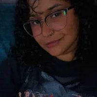 HolyCowGirl's Profile Pic