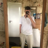 Adamssh04's Profile Pic