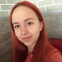 EssiePhilis's Profile Pic