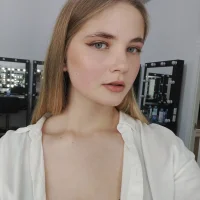 Clarise_Lee's Profile Pic