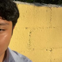 Yayan4u 的个人资料图片