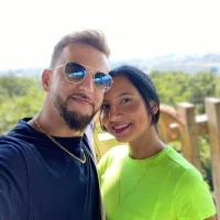 Couplesuisse69's Avatar Photo