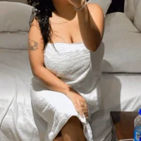 BONG_GIRLL's Profile Pic