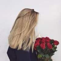 _Mia_Mi__'s Profile Pic