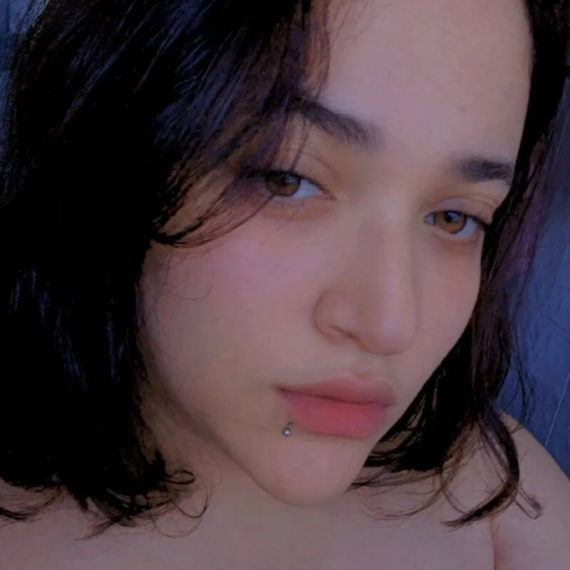 LunaYng profile photo
