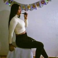 AINHOATORRES's Profile Pic