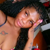 HangwithMiMa Immagine Avatar