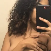 shylilfreakk's Profile Pic