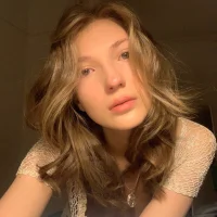 EmmiMay's Profile Pic