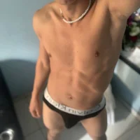 rey_bryan's Profile Pic