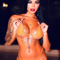 _Tinaqueenn Avatar kuva