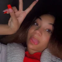 תמונת פרופיל של lightskinbaddie22